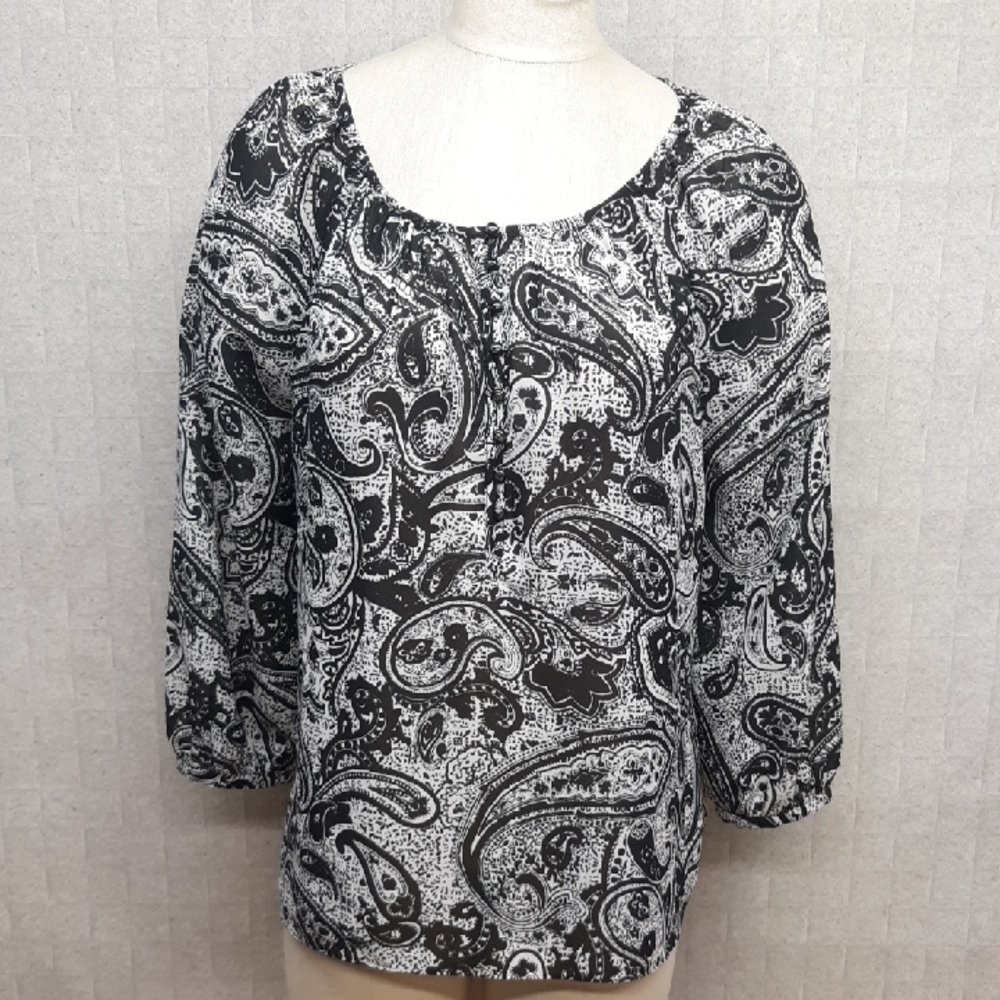Chaps Black & White Paisley Scoop-Neck Blouse